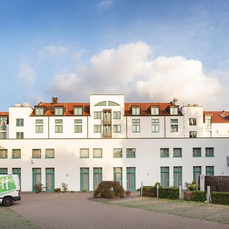 Holiday Inn Duesseldorf Hafen, An Ihg Hotel Exterior foto